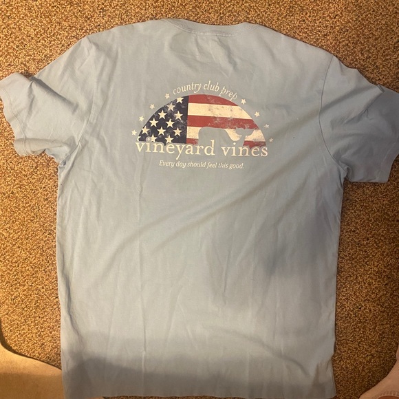 Men’s Vineyard Vine T-Shirt - Picture 2 of 2